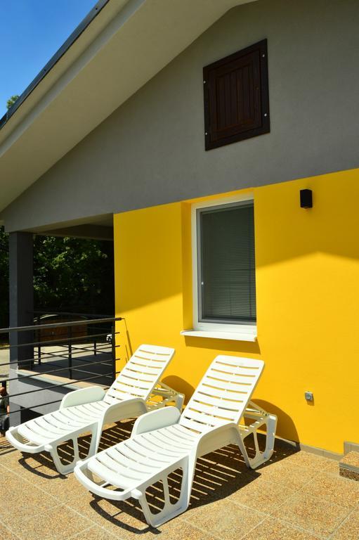 Promenad Apartmany Veľký Meder エクステリア 写真