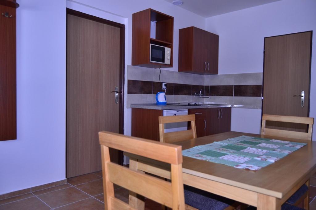Promenad Apartmany Veľký Meder エクステリア 写真