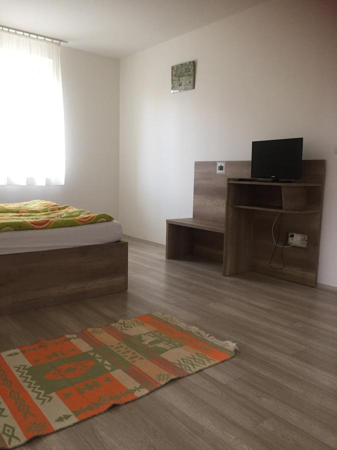 Promenad Apartmany Veľký Meder エクステリア 写真