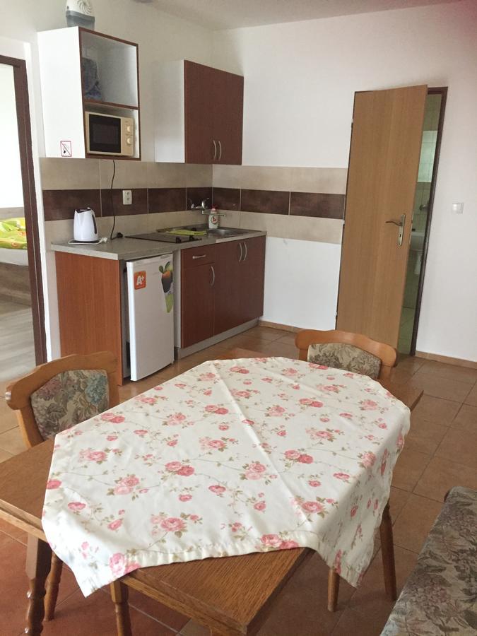 Promenad Apartmany Veľký Meder エクステリア 写真